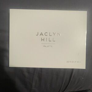 Morphe Jaclyn Hill Palette - Elegant White Design